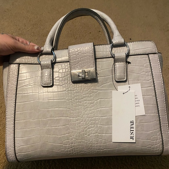 JustFab Snakeskin bag - Picture 2 of 5